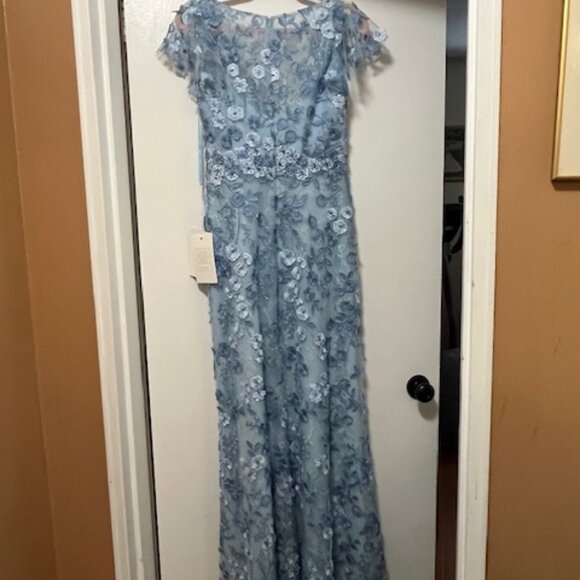 Mac Duggal Other - NWT Mac Duggal Size 6 Blue Embroidered Applique Wrap Over Flutter Sleeve Gown